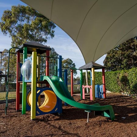 Chateau Elan At The Vintage Pokolbin Εξωτερικό φωτογραφία Playground at the school