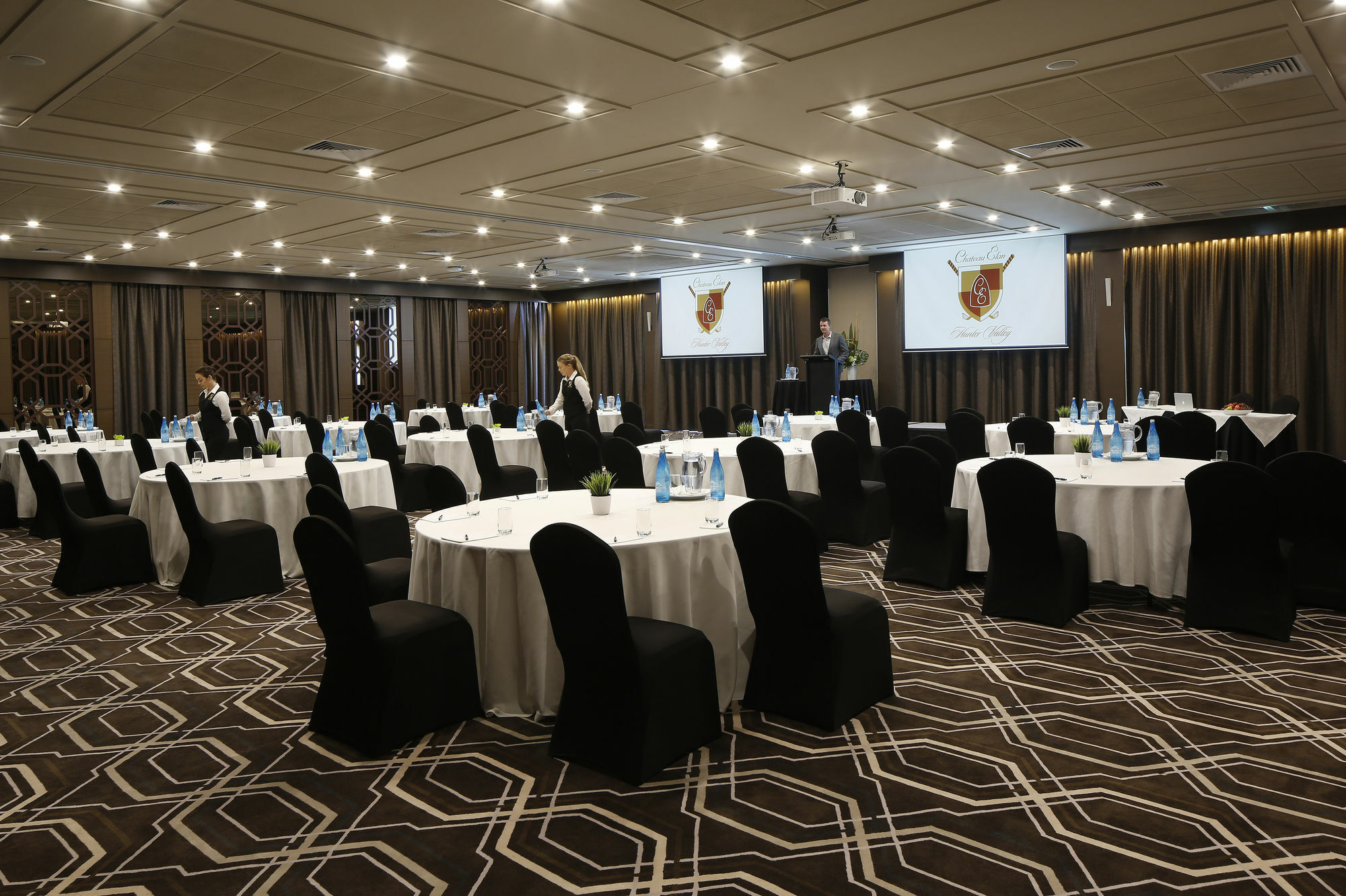 Chateau Elan At The Vintage Pokolbin Εξωτερικό φωτογραφία The Grand Ballroom